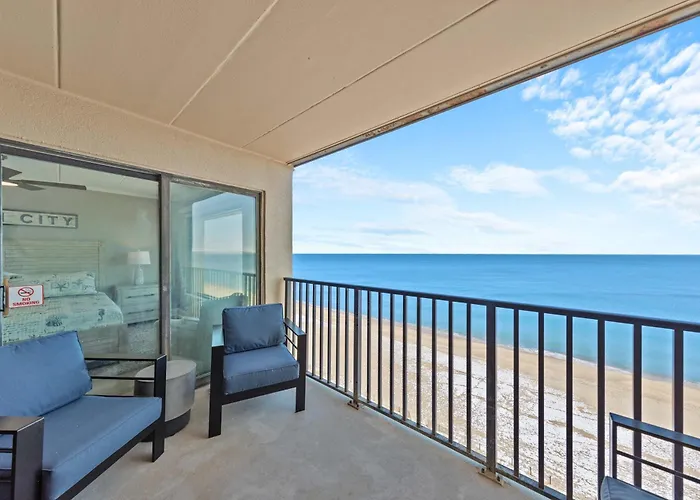 Holiday home Extraordinary Oceanfront Penthouse - Unit 1210